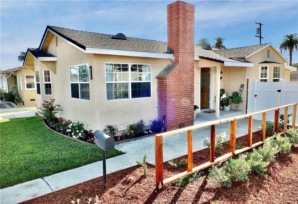 2359 Golden, Long Beach, CA 90806 — exterior