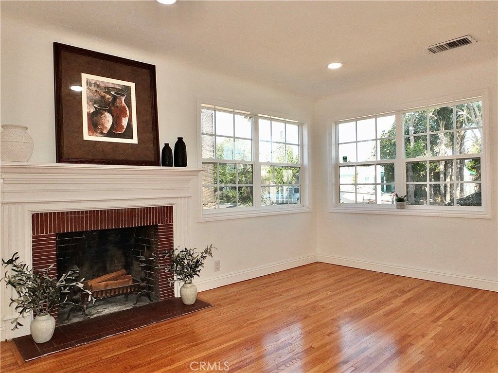 2359 Golden, Long Beach, CA 90806 — photo 2