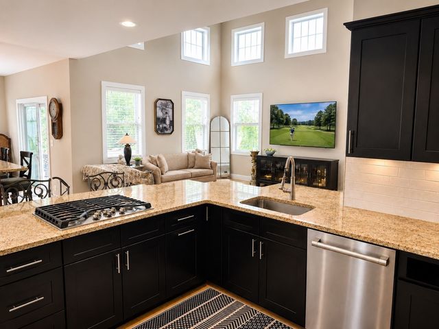 5 Jetty Ct, Wareham, MA 02532