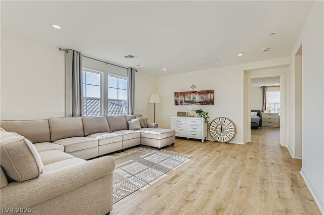 3733 Battipaglia Avenue, Henderson, NV 89044