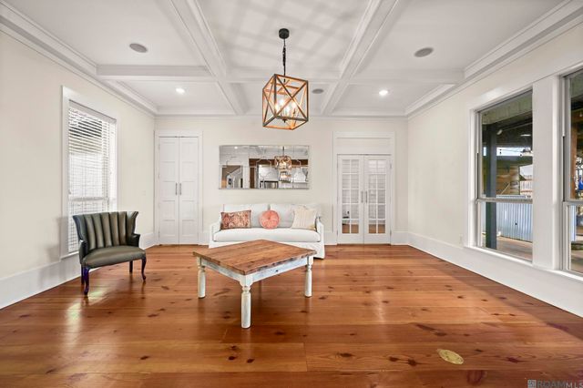 17950 Old Jefferson, Prairieville, LA 70769