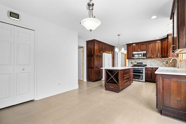 2580 Northridge Court, Ann Arbor, MI 48108