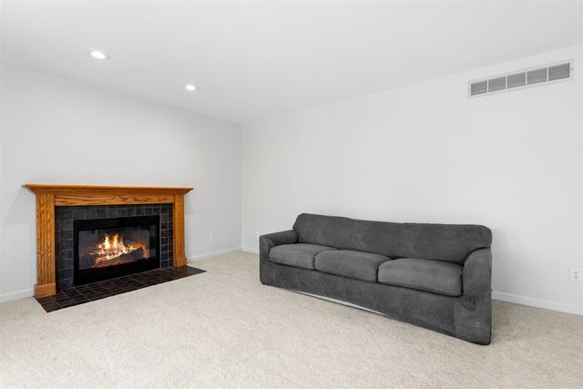2580 Northridge Court, Ann Arbor, MI 48108