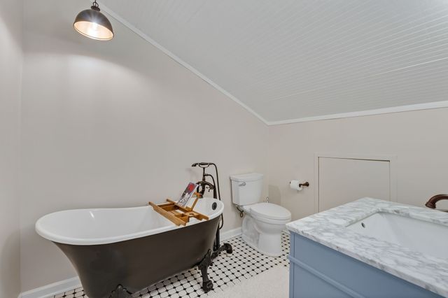 6646 Arno College Grove Rd, College Grove, TN 37046