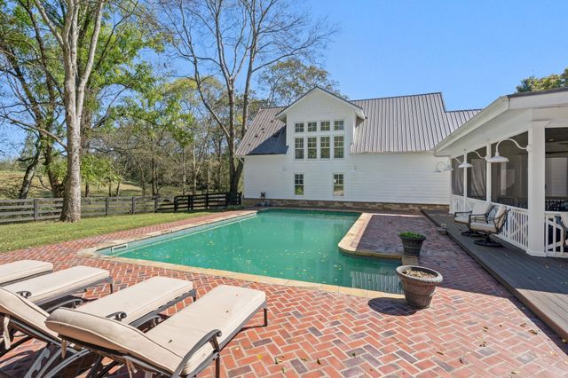 6646 Arno College Grove Rd, College Grove, TN 37046