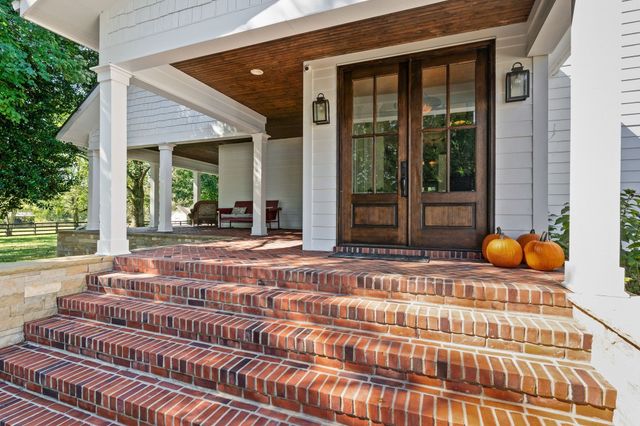 6646 Arno College Grove Rd, College Grove, TN 37046