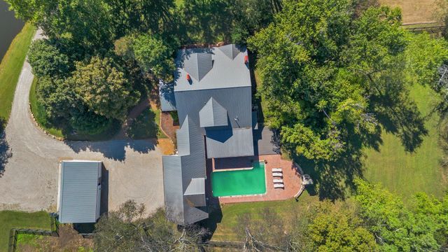 6646 Arno College Grove Rd, College Grove, TN 37046