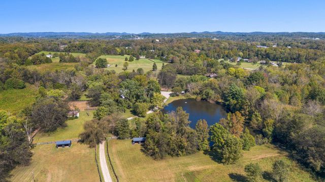 6646 Arno College Grove Rd, College Grove, TN 37046