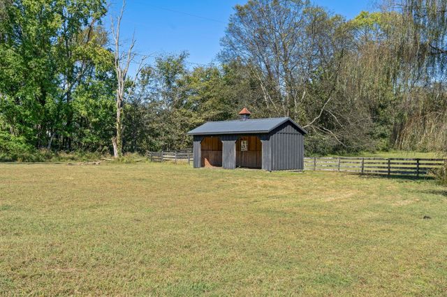 6646 Arno College Grove Rd, College Grove, TN 37046