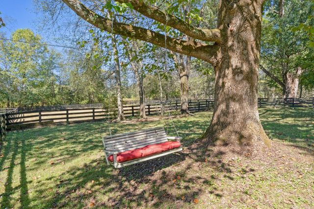 6646 Arno College Grove Rd, College Grove, TN 37046