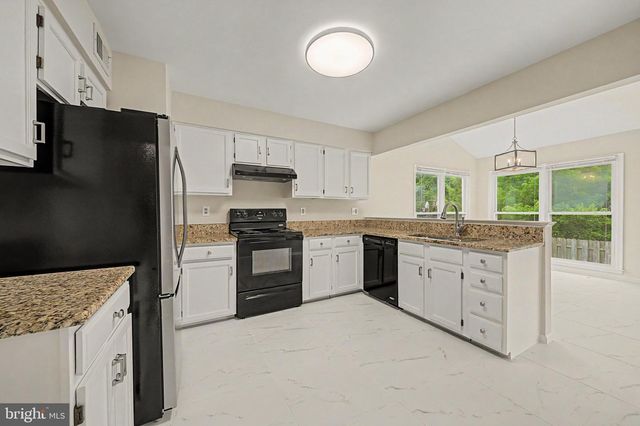 1208 MUSKET CT NE, Leesburg, VA 20176