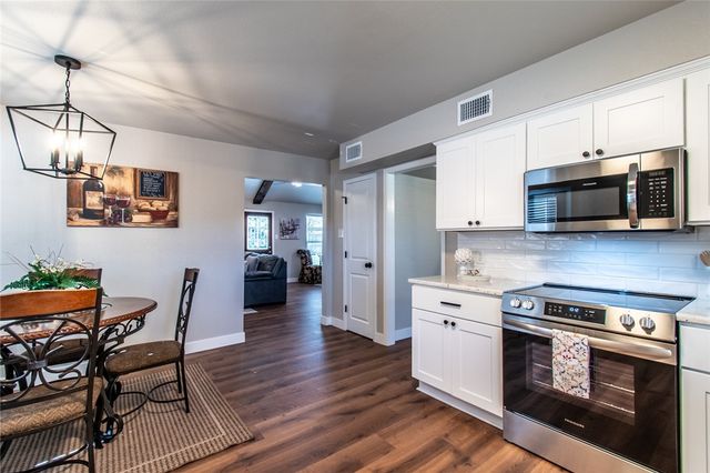 4513 Greensboro Dr, Corpus Christi, TX 78413