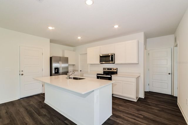 3443 NETTLE LOOP, Tavares, FL 32778