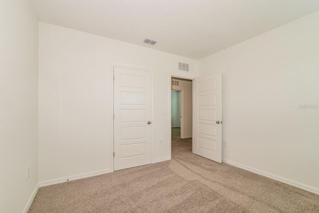 3443 NETTLE LOOP, Tavares, FL 32778