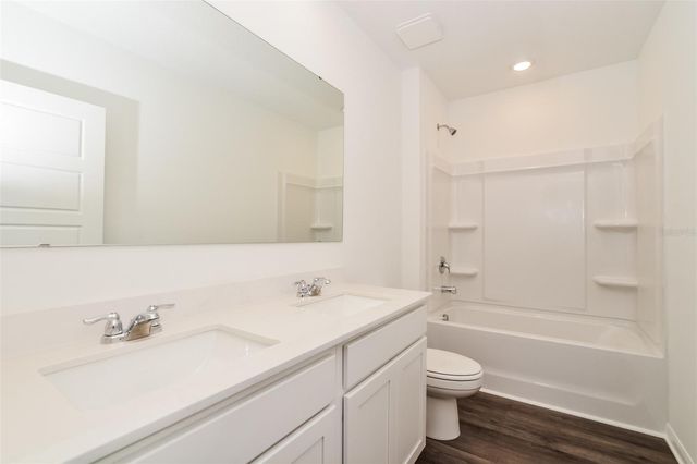 3443 NETTLE LOOP, Tavares, FL 32778