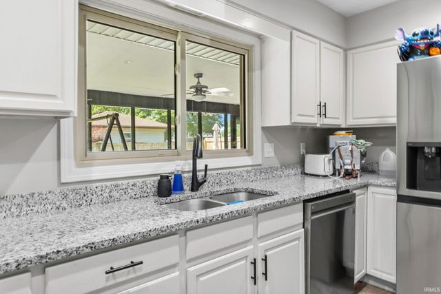 3909 Petersmill Drive, Lafayette, IN 47905