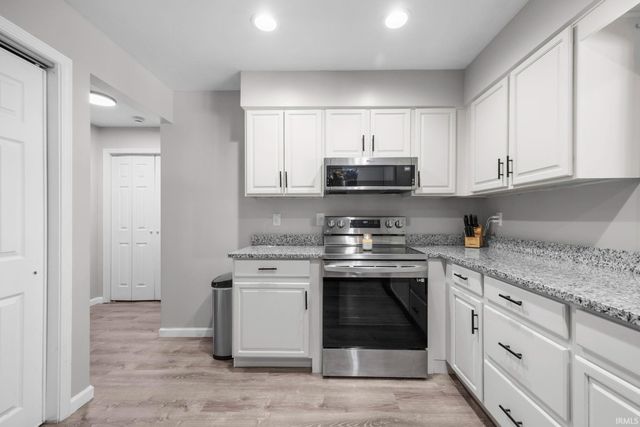 3909 Petersmill Drive, Lafayette, IN 47905