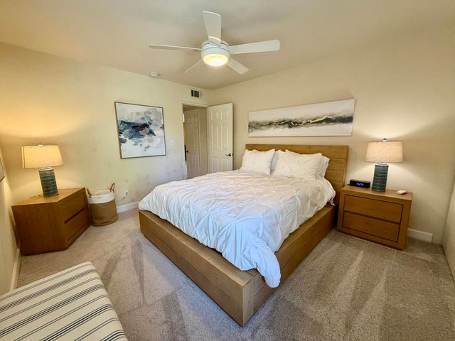 240 Santa Barbara Circle, Palm Desert, CA 92260