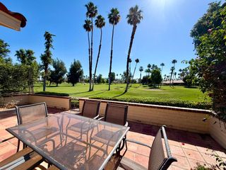 240 Santa Barbara Circle, Palm Desert, CA 92260