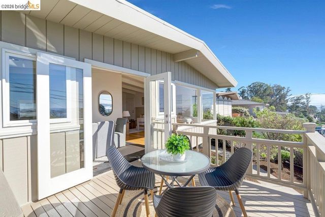 2728 Del Monte Avenue, El Cerrito, CA 94530