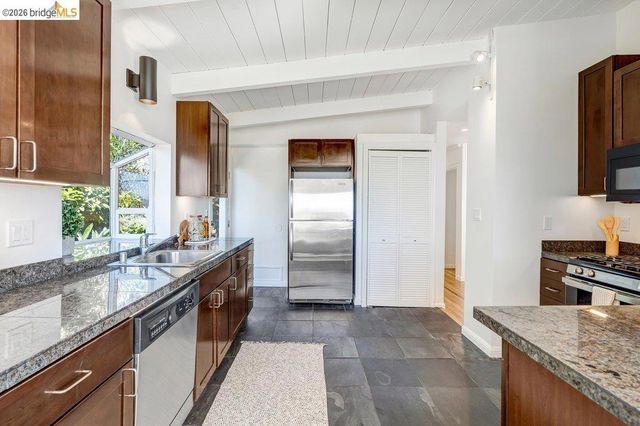 2728 Del Monte Avenue, El Cerrito, CA 94530