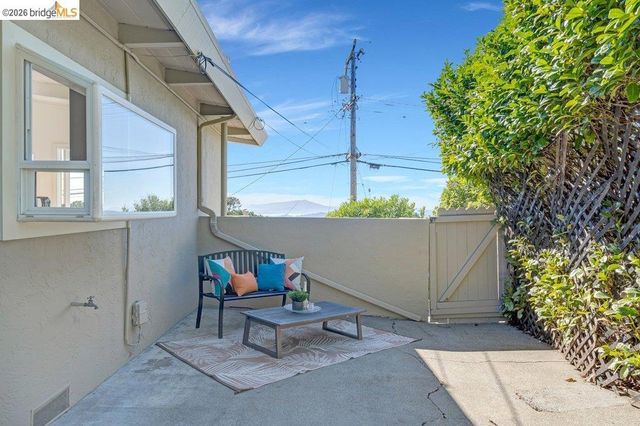 2728 Del Monte Avenue, El Cerrito, CA 94530