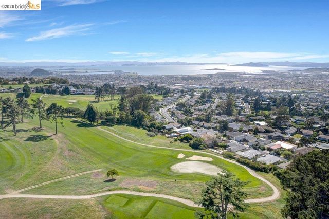 2728 Del Monte Avenue, El Cerrito, CA 94530