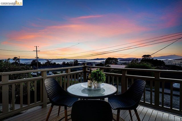 2728 Del Monte Avenue, El Cerrito, CA 94530