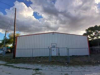 8753 state highway 16, Poteet, TX 78065
