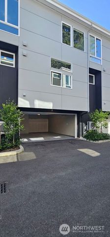1208 Harrington Avenue NE, Renton, WA 98056