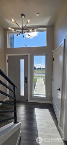 1208 Harrington Avenue NE, Renton, WA 98056