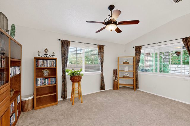 10220 BURHAM Road NW, Albuquerque, NM 87114