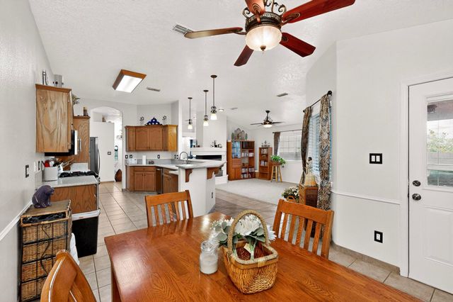 10220 BURHAM Road NW, Albuquerque, NM 87114