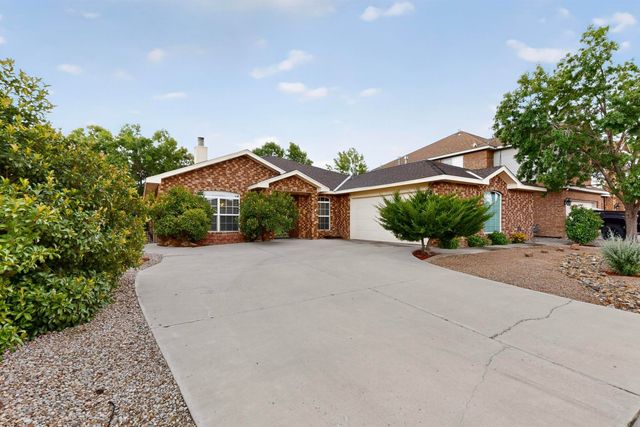 10220 BURHAM Road NW, Albuquerque, NM 87114