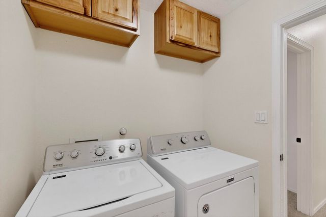 10220 BURHAM Road NW, Albuquerque, NM 87114