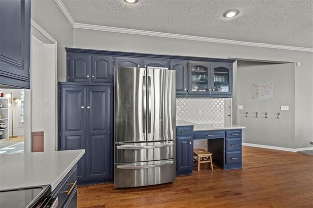 13928 W 71st Place, Shawnee, KS 66216