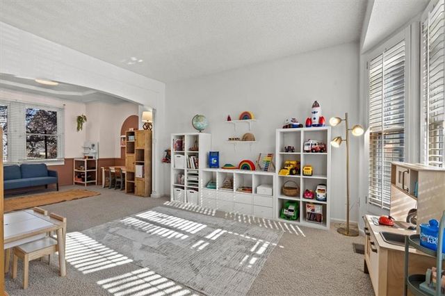 13928 W 71st Place, Shawnee, KS 66216