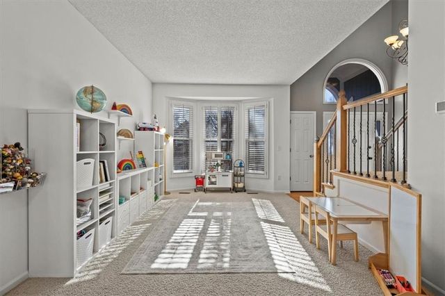 13928 W 71st Place, Shawnee, KS 66216