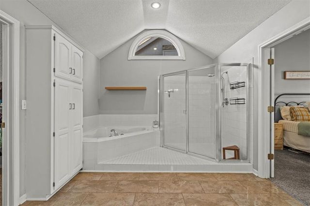 13928 W 71st Place, Shawnee, KS 66216