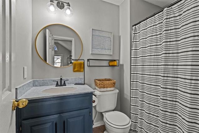 13928 W 71st Place, Shawnee, KS 66216