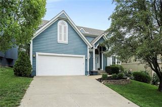13928 W 71st Place, Shawnee, KS 66216