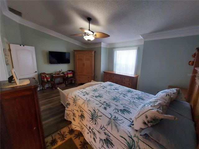26010 NEWCOMBE CIRCLE, Leesburg, FL 34748
