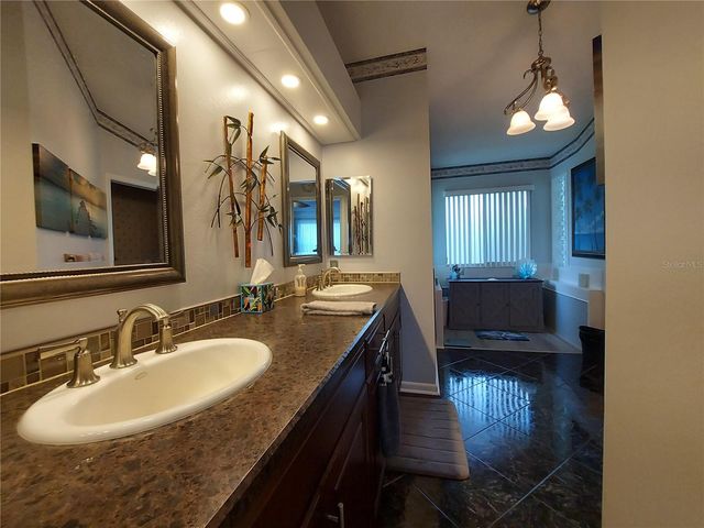 26010 NEWCOMBE CIRCLE, Leesburg, FL 34748