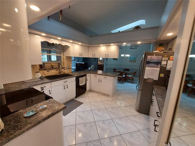 26010 NEWCOMBE CIRCLE, Leesburg, FL 34748