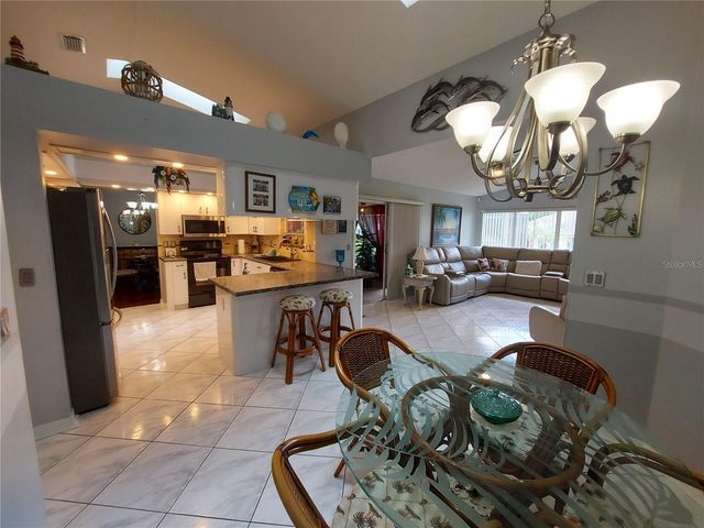 26010 NEWCOMBE CIRCLE, Leesburg, FL 34748