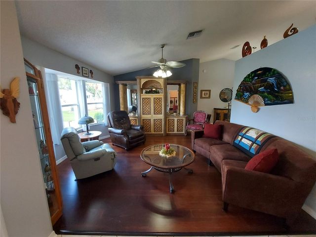 26010 NEWCOMBE CIRCLE, Leesburg, FL 34748