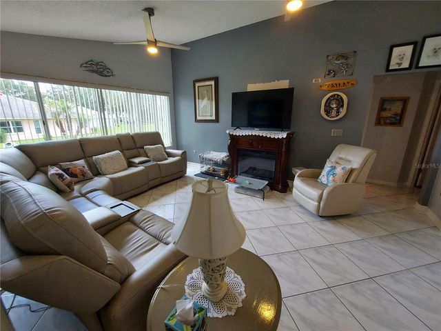 26010 NEWCOMBE CIRCLE, Leesburg, FL 34748