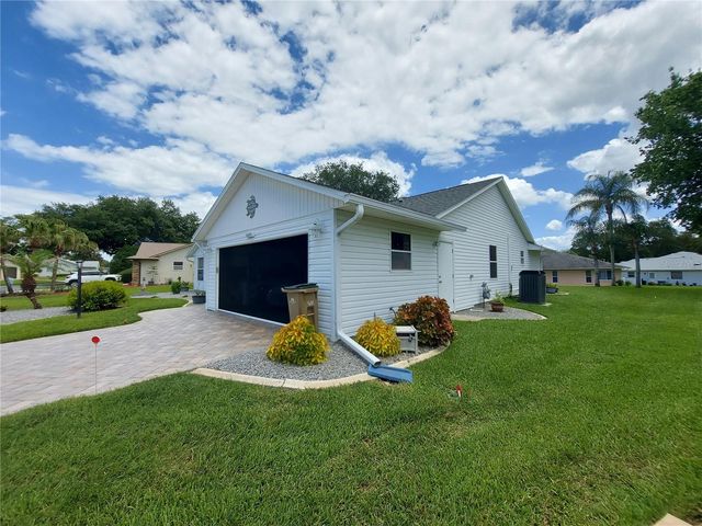 26010 NEWCOMBE CIRCLE, Leesburg, FL 34748
