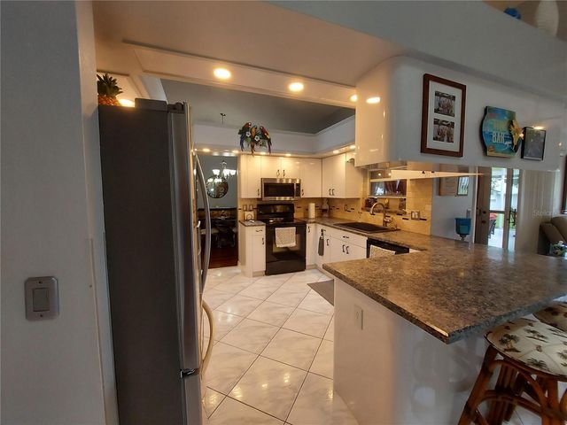 26010 NEWCOMBE CIRCLE, Leesburg, FL 34748