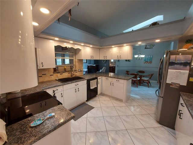26010 NEWCOMBE CIRCLE, Leesburg, FL 34748